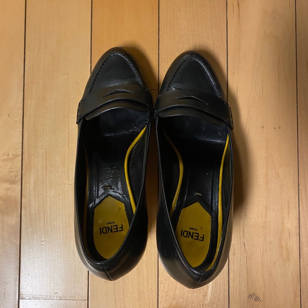 Fendi pump